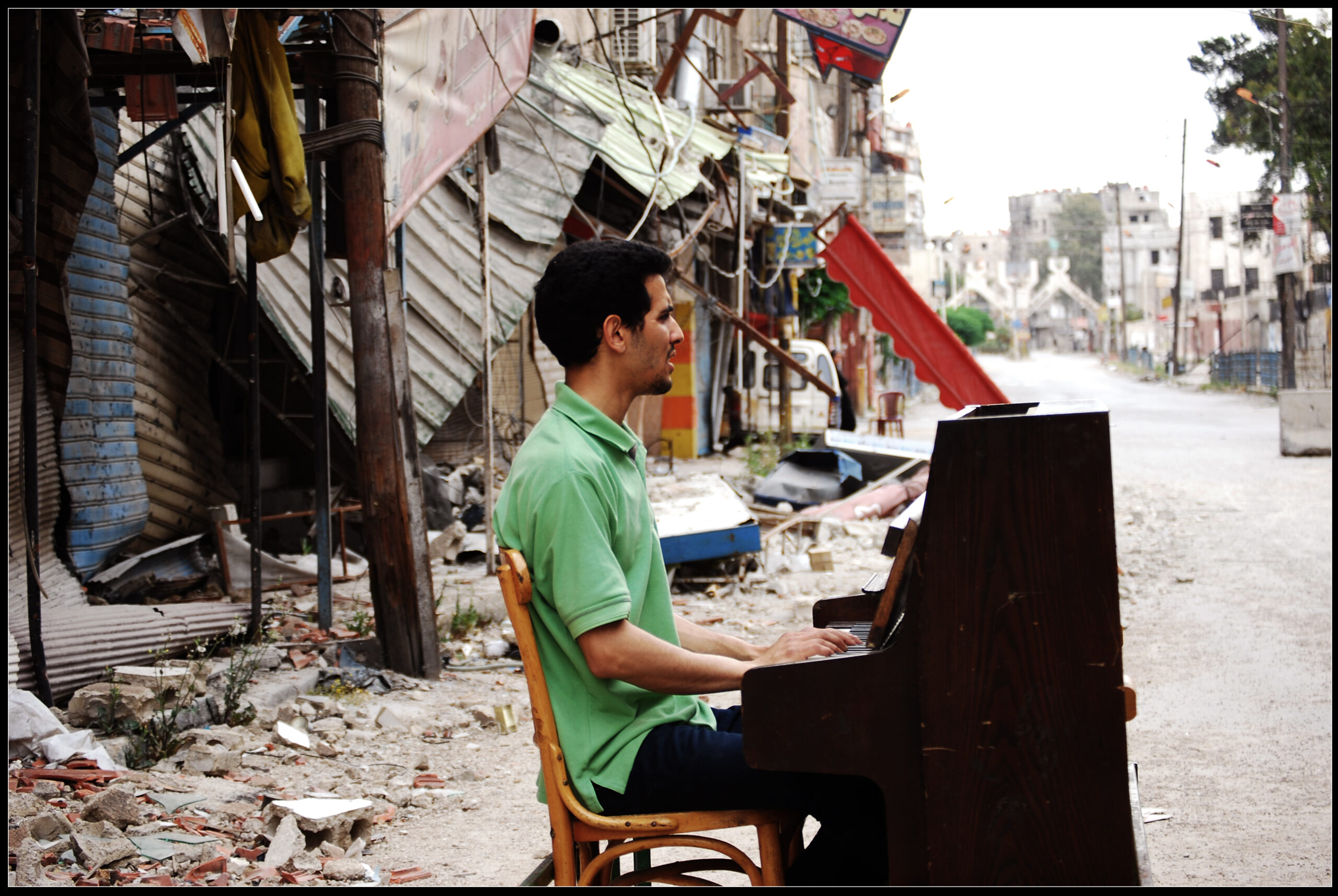 Aeham Ahmad, der„Pianist aus den Trümmern“Music for hope